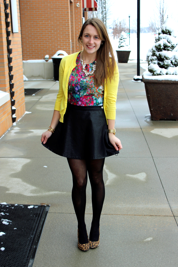 yellow cardigan floral top and leopard heels