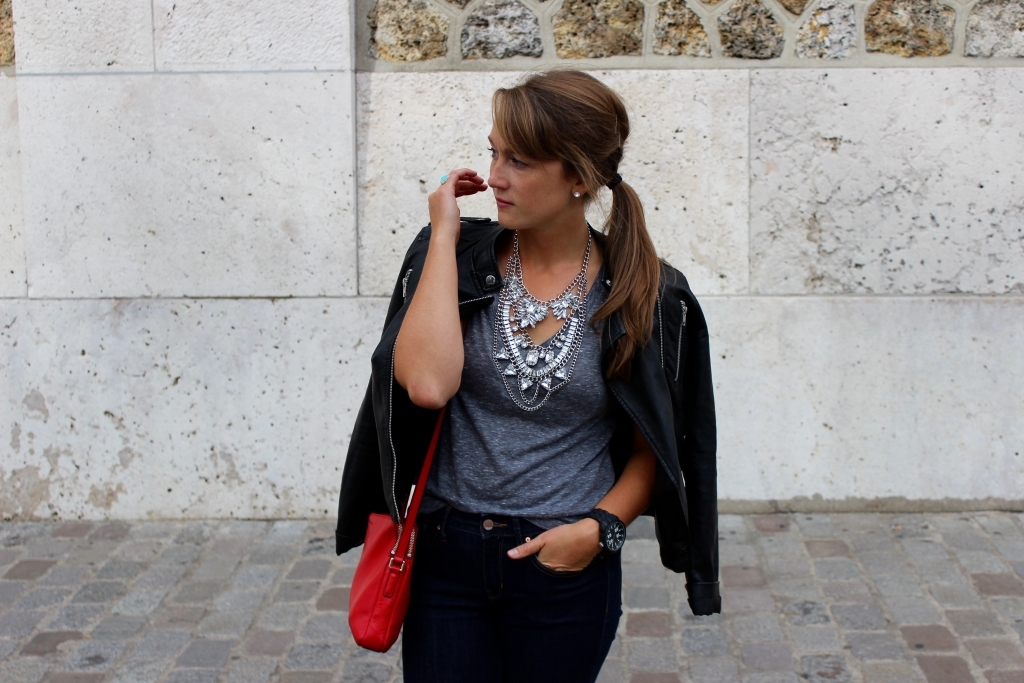 leather-jacket-in-paris