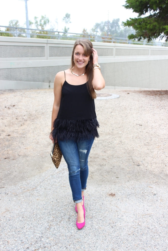 feather-trim-tank-with-jeans