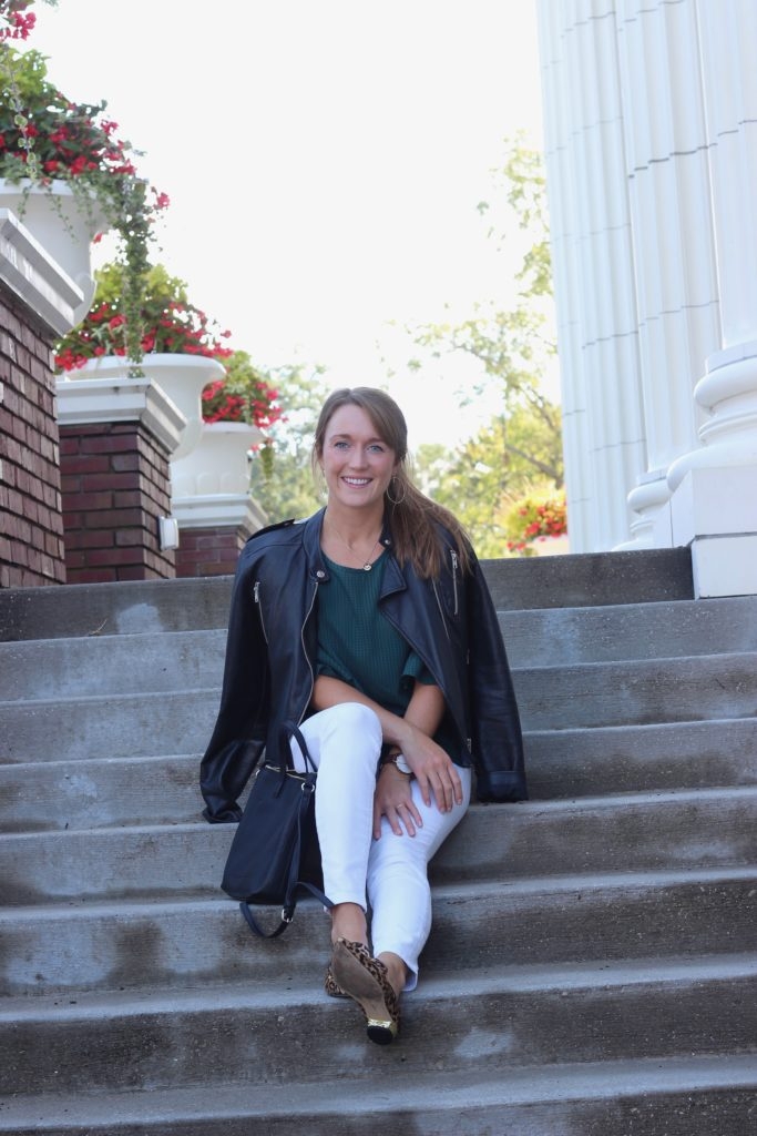 Emerald ruffle hem blouse with white jeans and leopard mules 