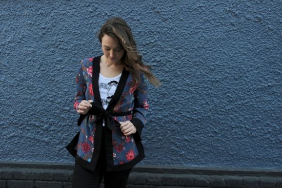 Loft Floral kimono with zebra graphic tee and skinny jeans