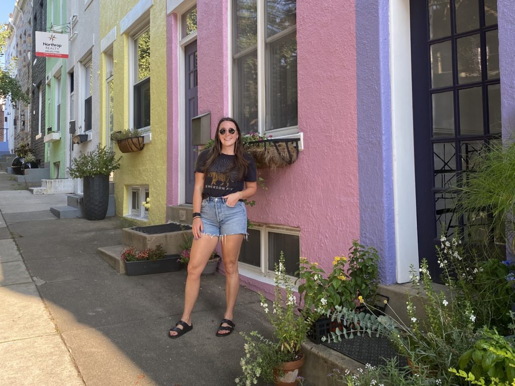 Casual summer style in Baltimore Maryland with Madeline Mihaly